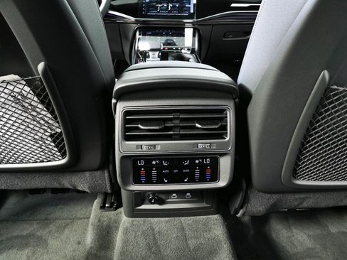 New 2026 Audi Q8 Premium Plus w/ Premium Plus Package AWD/4WD image 21
