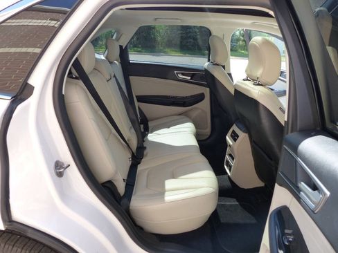 Used 2019 Ford Edge Titanium w/ Equipment Group 301A AWD/4WD image 48