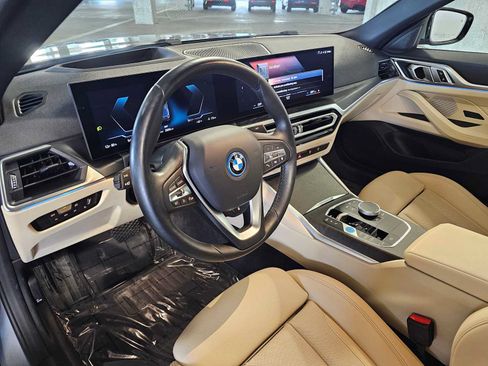 Used 2023 BMW i4 eDrive35 w/ Premium Package RWD image 2