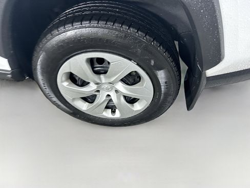 Used 2023 Toyota RAV4 LE image 11