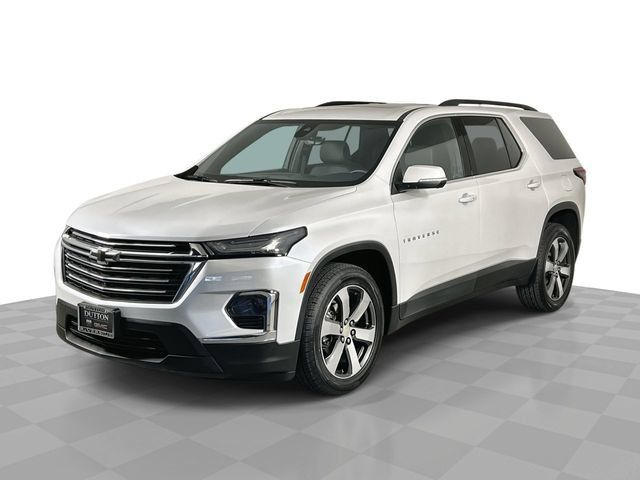 Certified 2023 Chevrolet Traverse LT w/ LT Premium Package FWD image 1