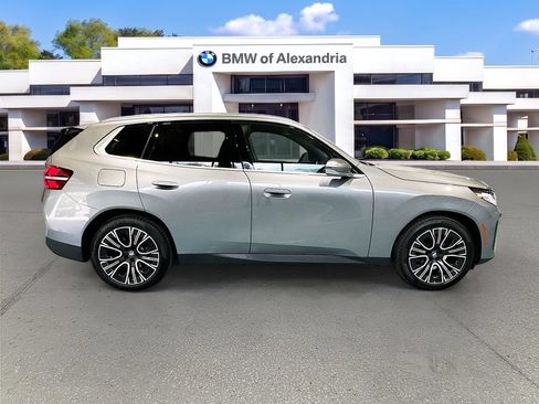 Used 2026 BMW X3 xDrive30i w/ Convenience Package AWD/4WD image 4