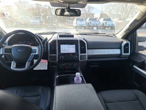 Used 2019 Ford F250 Lariat w/ Chrome Package image 10