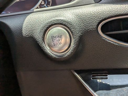 Used 2022 Hyundai Sonata Limited FWD image 28