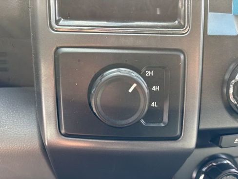 Used 2018 Ford F150 XLT w/ Equipment Group 301A Mid image 10