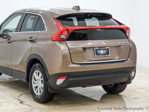 Used 2019 Mitsubishi Eclipse Cross ES image 9