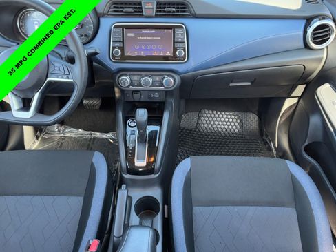 Used 2025 Nissan Versa SV image 14