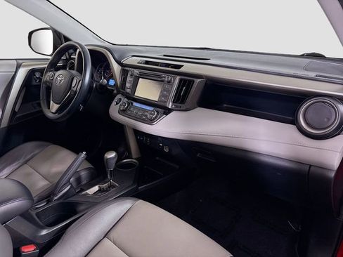 Used 2013 Toyota RAV4 Limited image 28