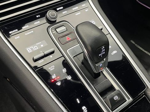 Used 2023 Porsche Panamera 4S image 12