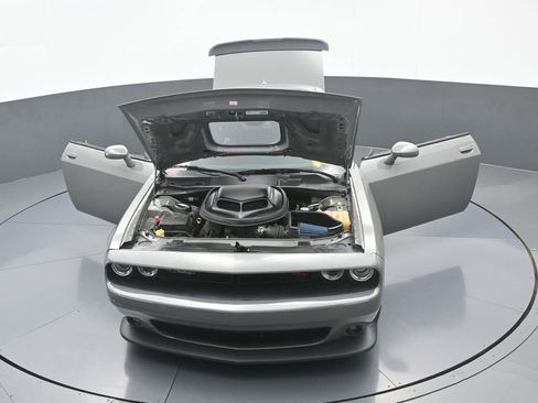 Used 2019 Dodge Challenger R/T Scat Pack w/ Shaker Package image 64