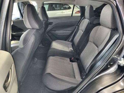 Used 2024 Subaru Crosstrek 2.0i Premium image 23