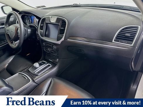Used 2022 Chrysler 300 Touring L w/ Popular Equipment Group image 33