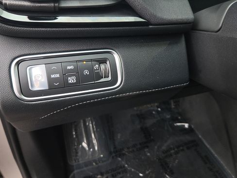 Used 2026 Buick Enclave Sport Touring AWD/4WD image 11