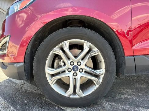 Used 2016 Ford Edge Titanium w/ Equipment Group 301A AWD/4WD image 27