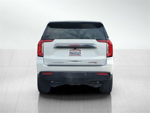 Used 2024 GMC Yukon AT4 w/ Technology Package image 6