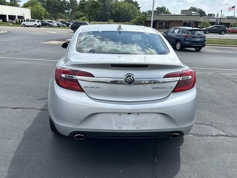 Used 2016 Buick Regal FWD image 6