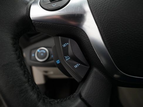 Used 2017 Ford C-MAX Titanium w/ Equipment Group 301A image 20