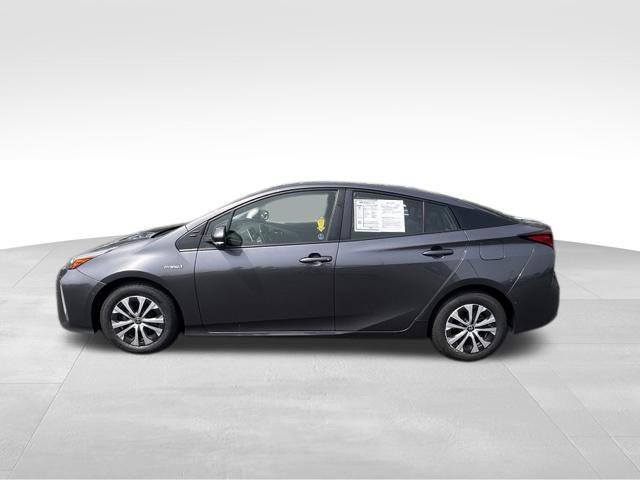 Used 2022 Toyota Prius XLE AWD/4WD image 3