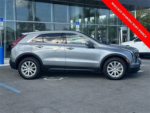 Used 2023 Cadillac XT4 Luxury image 5