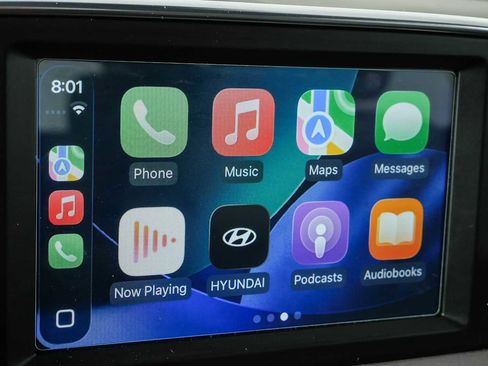 Used 2019 Hyundai Santa Fe SEL FWD image 15