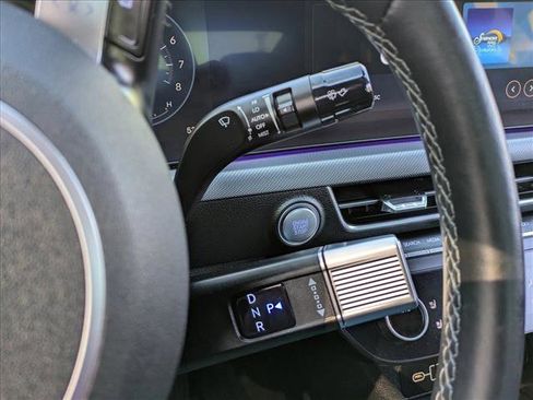 Certified 2025 Hyundai Sonata Limited image 13