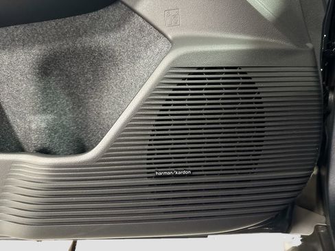 New 2026 Subaru Outback Touring XT image 17