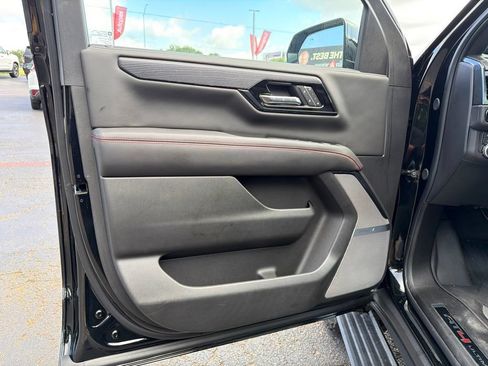 Used 2026 GMC Yukon AT4 Ultimate w/ LPO, Floor Liner Package AWD/4WD image 12