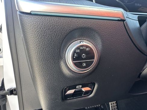 Certified 2023 Mercedes-Benz C 300 Sedan image 35