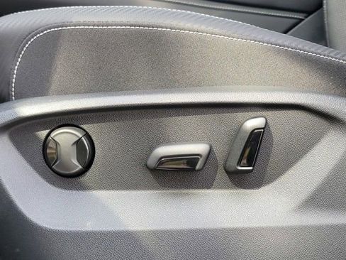 New 2026 Volkswagen Atlas Cross Sport SE image 34