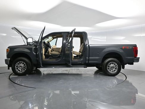 Used 2021 Ford F250 XLT w/ XLT Premium Package AWD/4WD image 42