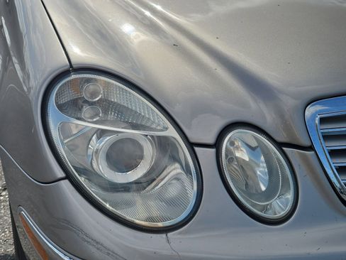 Used 2004 Mercedes-Benz E 320 Sedan image 7