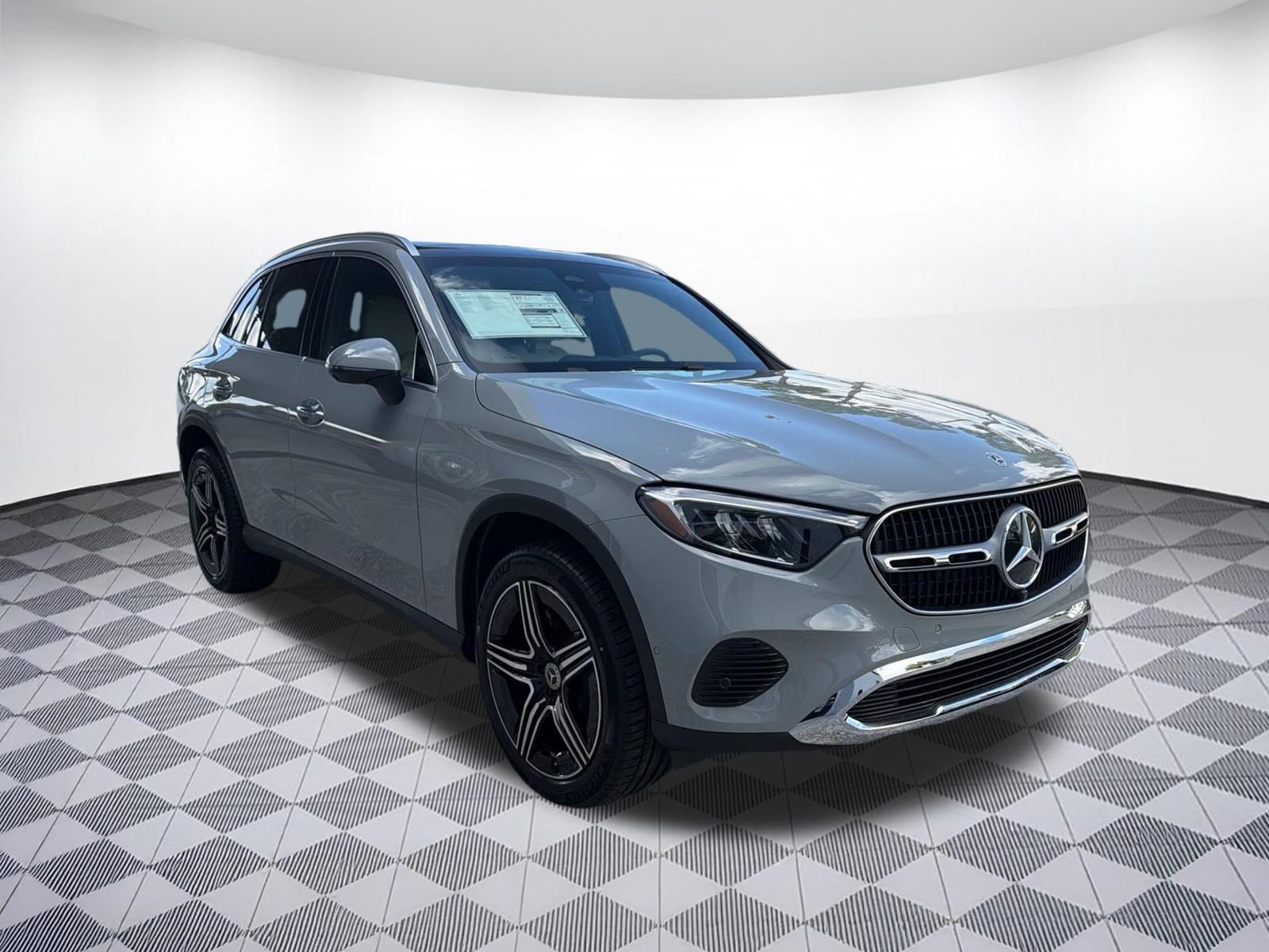 Used 2027 Mercedes-Benz GLC 300 image 7