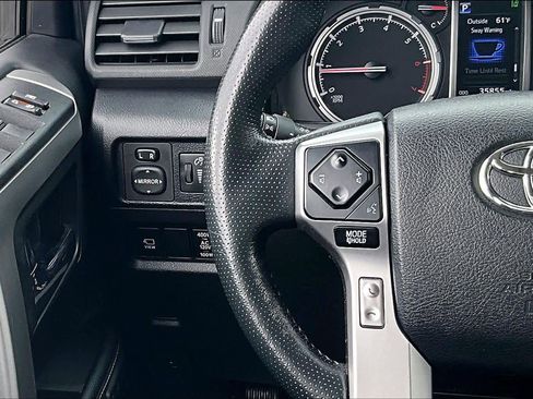 Used 2023 Toyota 4Runner Limited AWD/4WD image 24