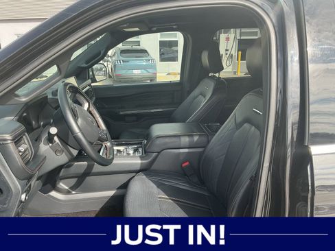 Used 2023 Ford Expedition Max Platinum image 5