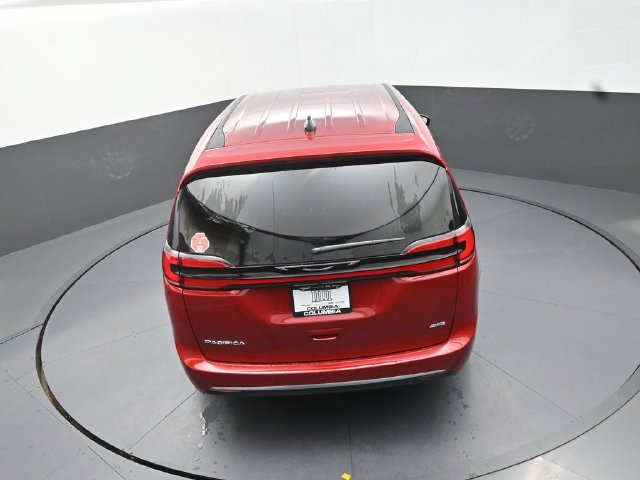 New 2027 Chrysler Pacifica Select AWD/4WD image 15