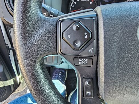 Used 2020 Toyota Tacoma TRD Off-Road image 34