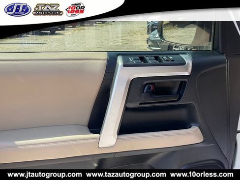 Used 2013 Toyota 4Runner SR5 w/ Convenience Pkg RWD image 14