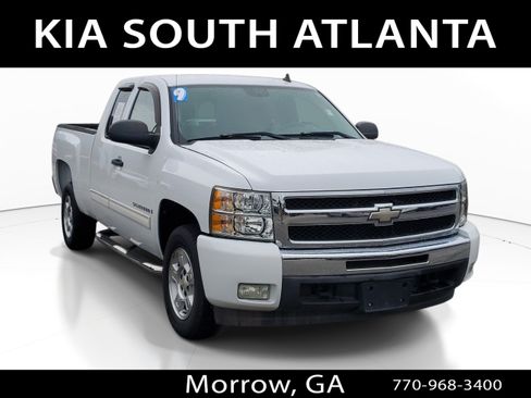 Used 2009 Chevrolet Silverado 1500 LT w/ Power Pack Plus RWD image 1