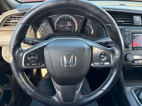 Used 2018 Honda Civic Sport image 19