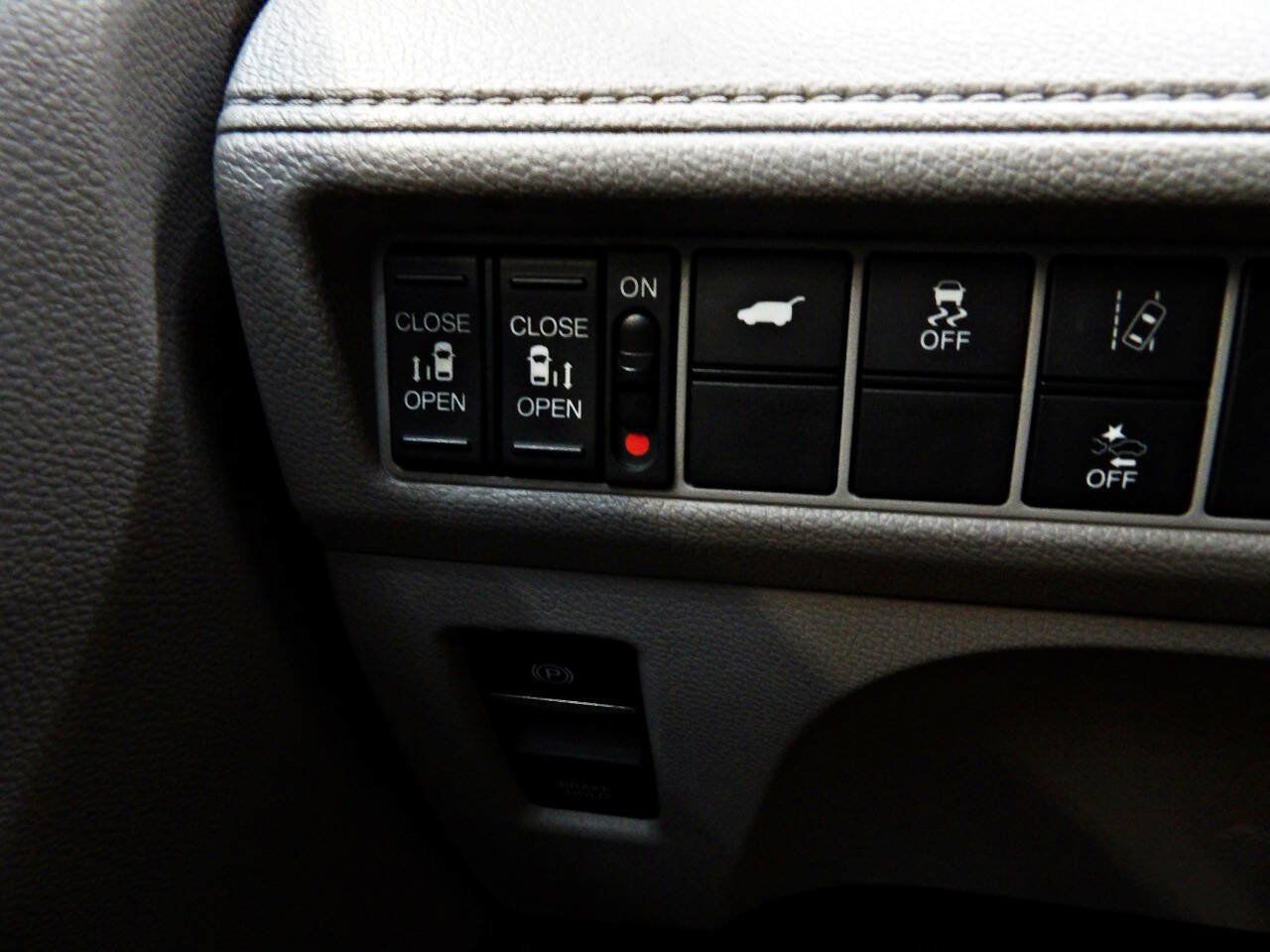 Used 2019 Honda Odyssey EX-L image 23