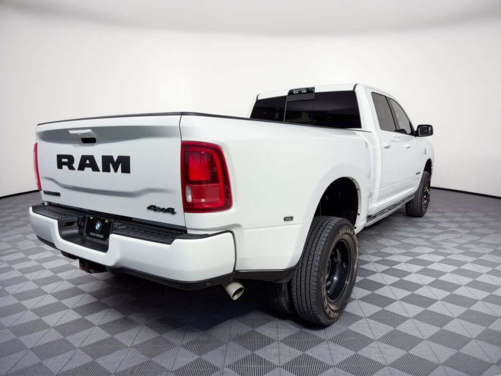 Used 2025 RAM 3500 Laramie AWD/4WD image 9