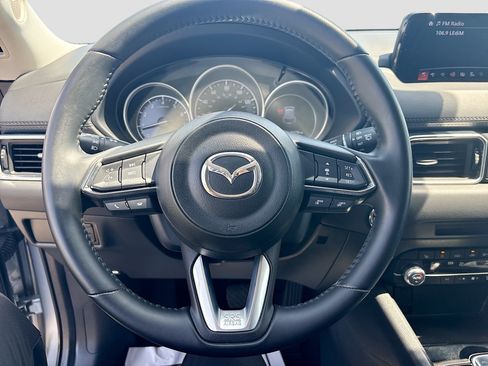 Used 2019 MAZDA CX-5 Touring FWD image 9
