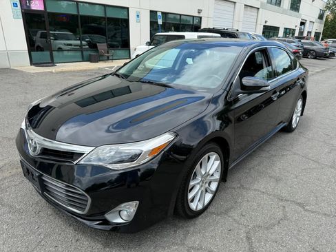 Used 2013 Toyota Avalon XLE Touring FWD image 11
