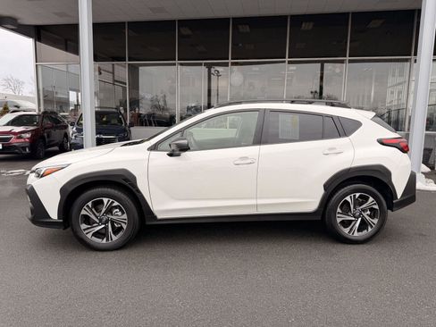 Certified 2025 Subaru Crosstrek 2.0i Premium image 2
