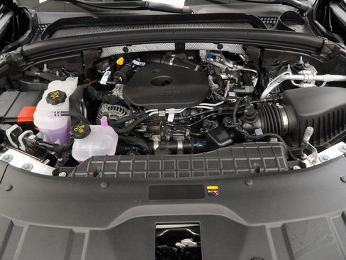 New 2026 Jeep Grand Cherokee Limited image 40