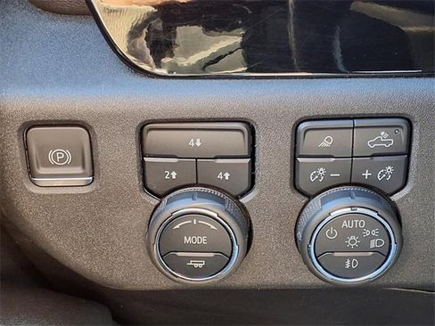 Used 2024 Chevrolet Silverado 2500 LT w/ All Star Edition image 16