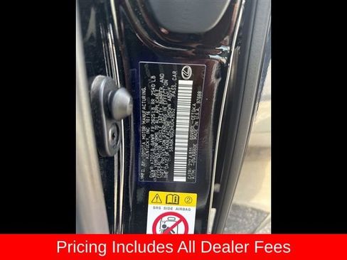 Used 2017 Lexus ES 350 w/ Luxury Package FWD image 1