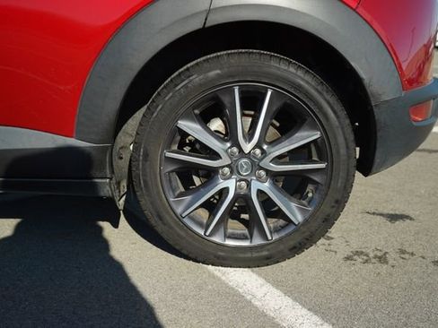 Used 2018 MAZDA CX-3 Touring image 39