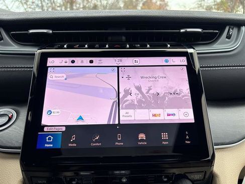 New 2025 Jeep Grand Cherokee Limited w/ Trailer Tow Package image 12