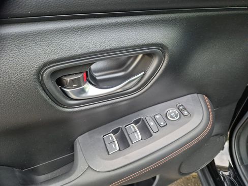 Used 2024 Honda HR-V Sport image 13